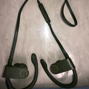 Beats by Dr. Dre Powerbeats3 Wireless Earphones
